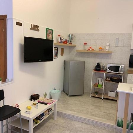 Ferienwohnung The Airport House Catania Exterior foto